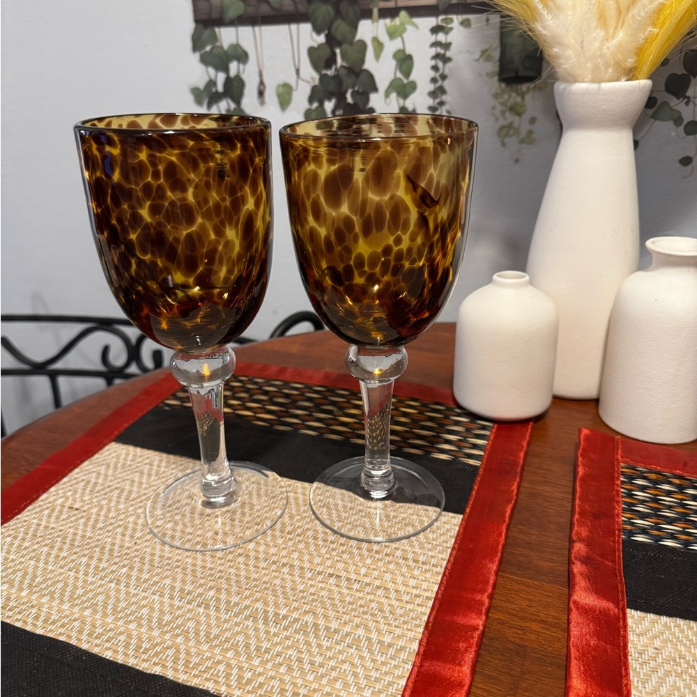 Elegant Tortoise Shell Wine Goblets